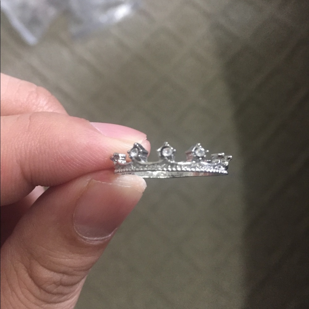 Silver Plated Crown Ring size 9 - Picture 3 of 4